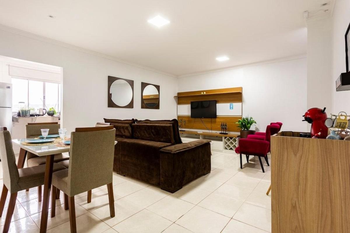 Apartamento Familiar encantador , com estacionamento incluído Brasilia Exterior foto