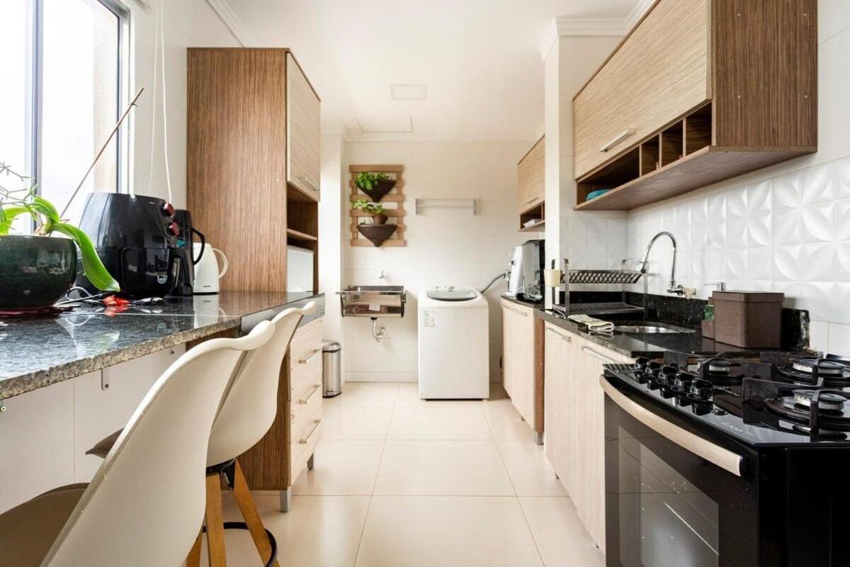 Apartamento Familiar encantador , com estacionamento incluído Brasilia Exterior foto