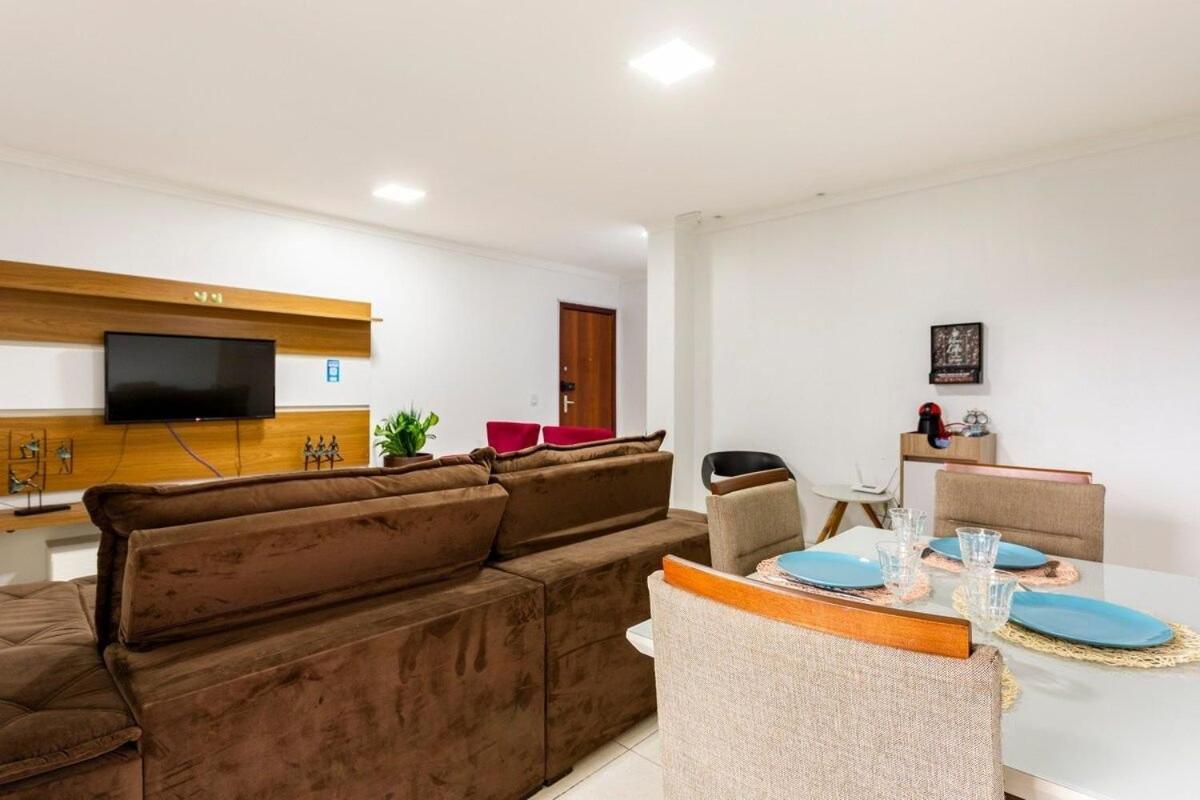 Apartamento Familiar encantador , com estacionamento incluído Brasilia Exterior foto