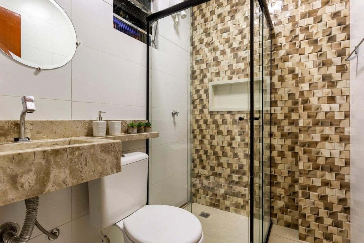 Apartamento Familiar encantador , com estacionamento incluído Brasilia Exterior foto