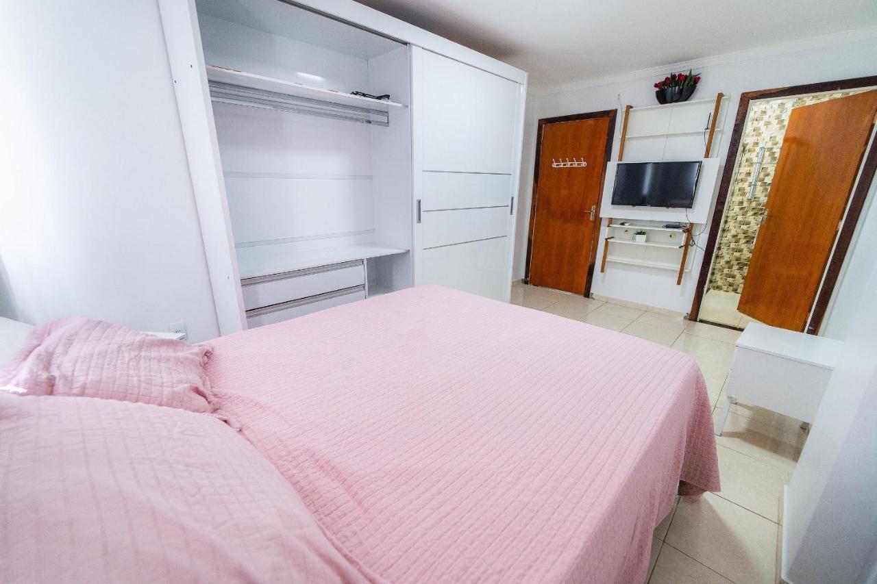 Apartamento Familiar encantador , com estacionamento incluído Brasilia Exterior foto